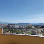 Sara شقة Kaštel Novi